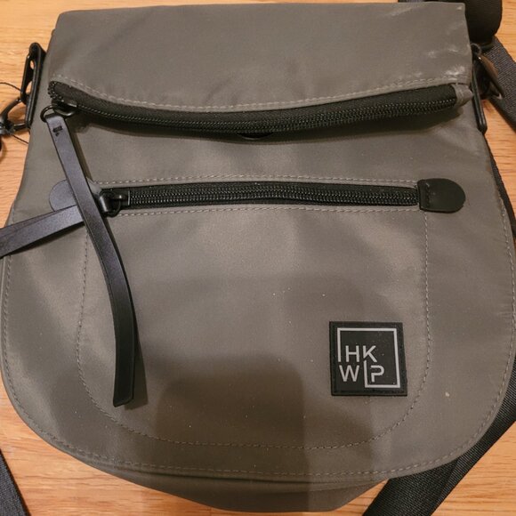 IHKWIP The Foldover Saddle Crossbody Military Olive Bag New & Never Used - Picture 2 of 11